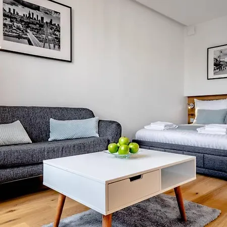 Koszykowa - W Centrum Warszawy! Apartamento *